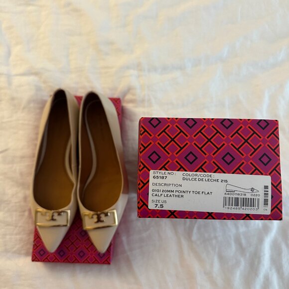 Basically brand-new Tory Burch Dulce de Leche Pointy Toe Flats - Size 7.5 - Picture 3 of 3